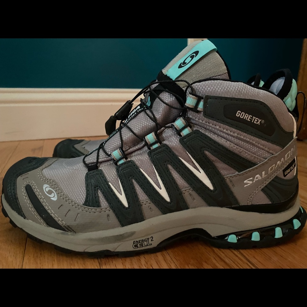 Salomon Womens Hiking Boot XA 3D GTX Ultra2 - Brand new!!!